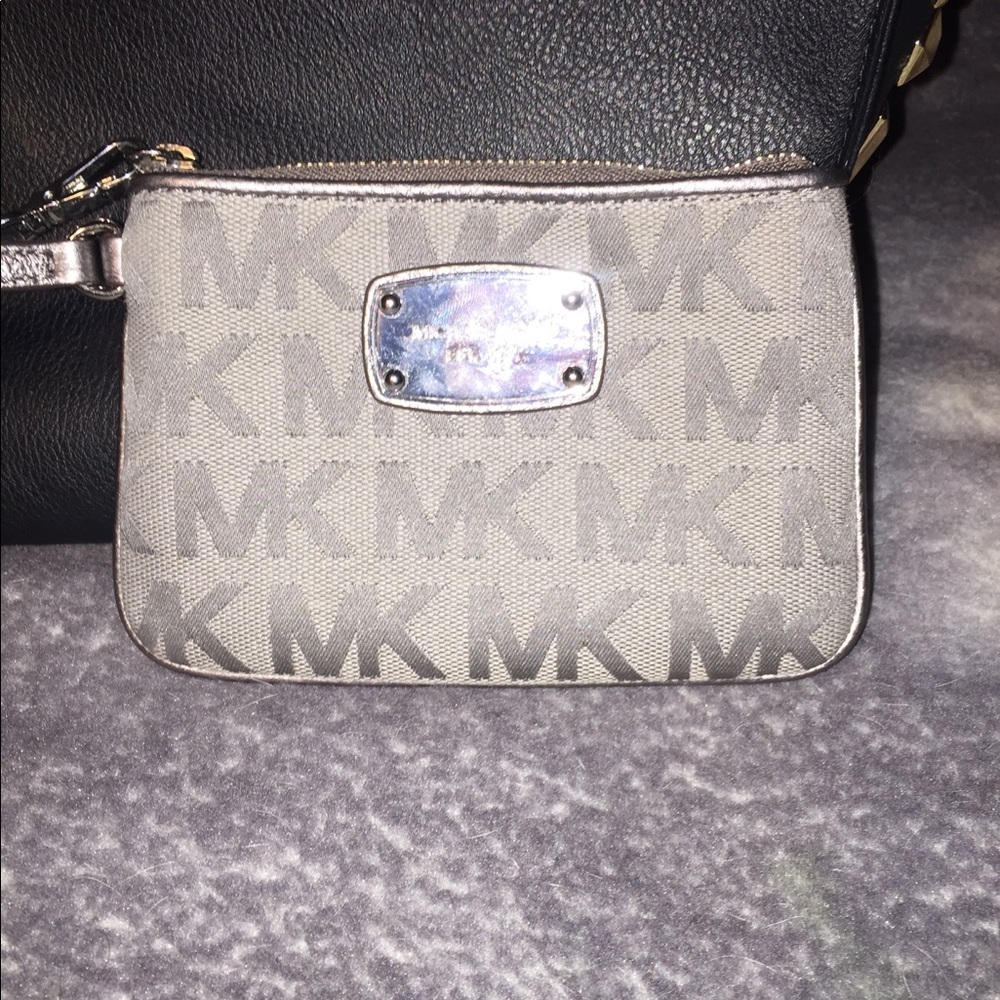 Michael Kors wristlet